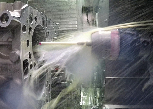 Fast workpiece measurementin the coolant with BLUM TC60 touch probe Fast workpiece measurementin the coolant with BLUM TC60 touch probe