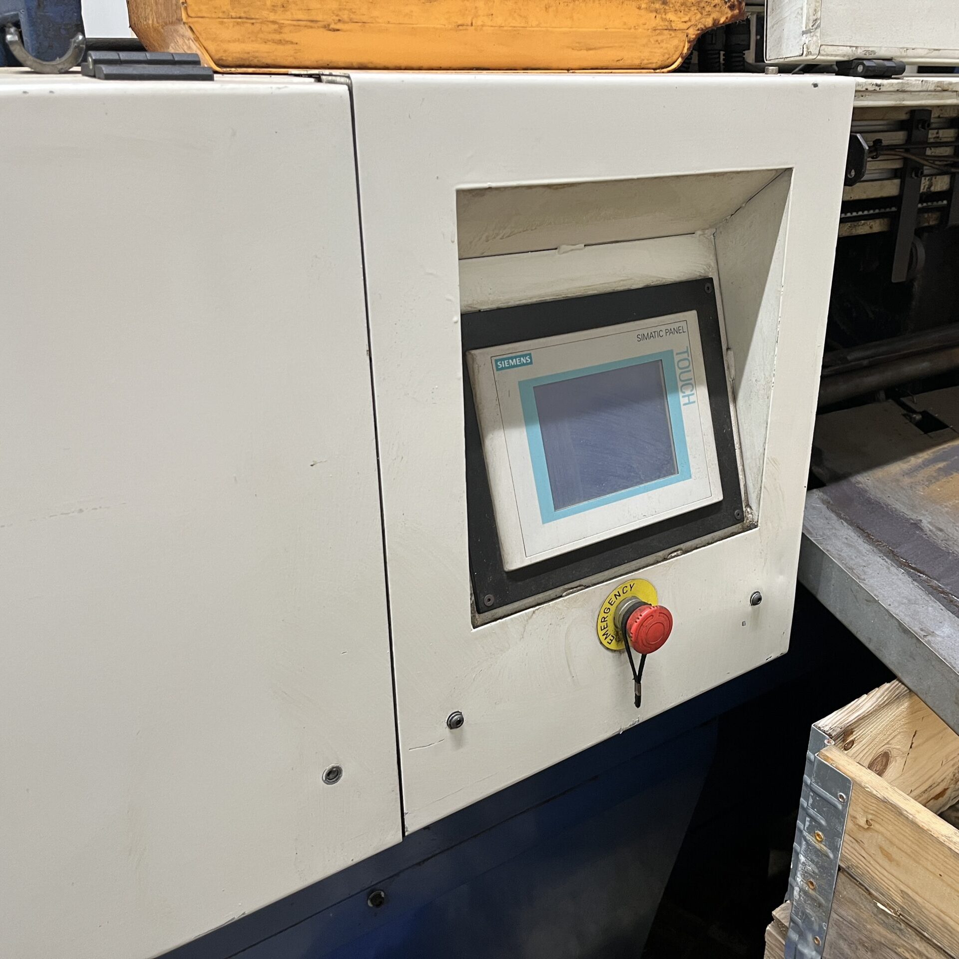 20231220_110019565_iOS